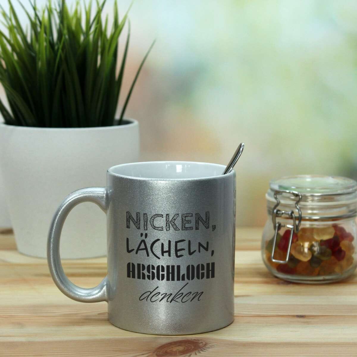 SALE - Keramiktasse "Nicken, lächeln, ARSCHLOCH denken"
